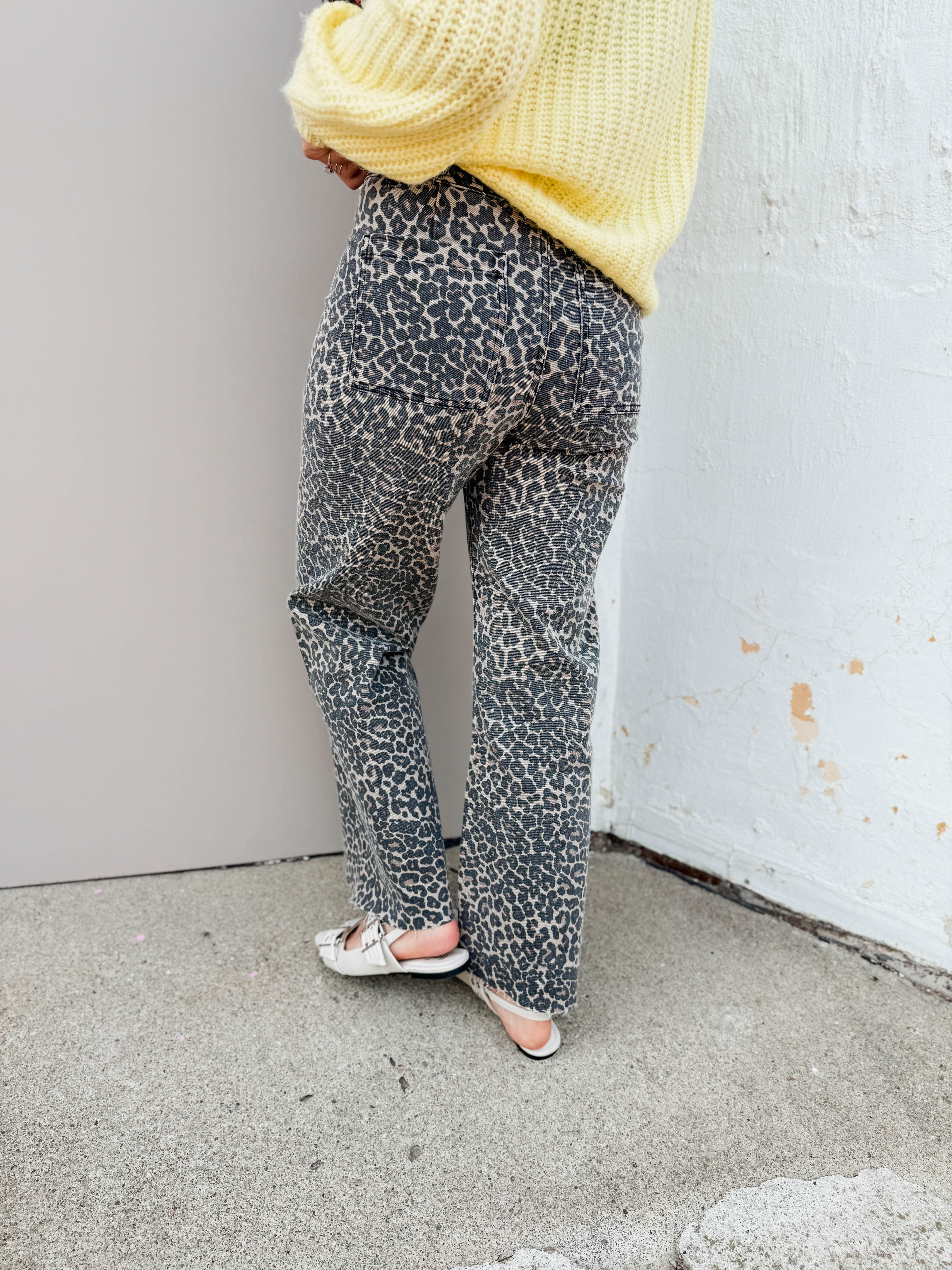 Aiden Leopard Pants - Image 15