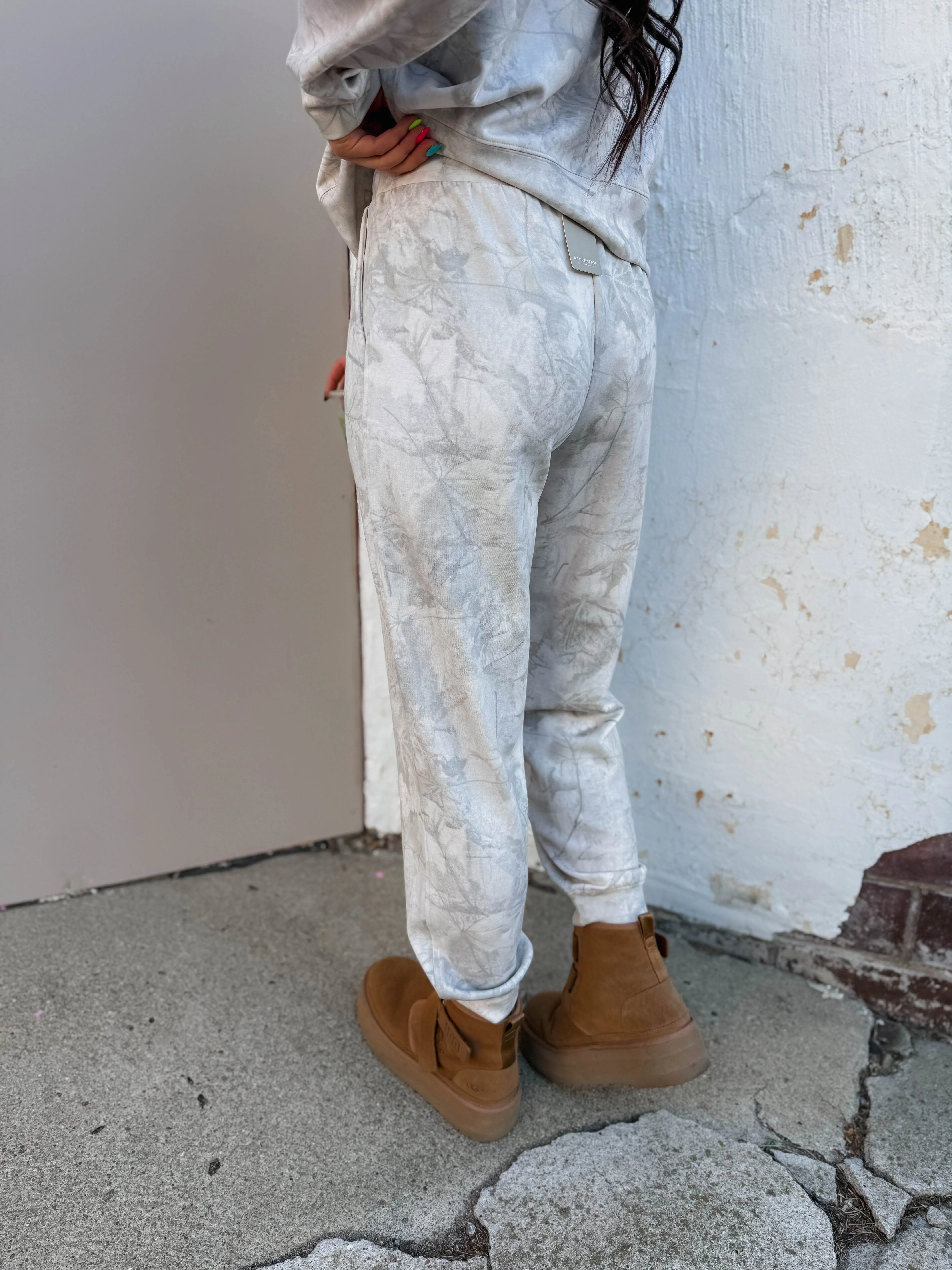 Benzie Joggers-Stone Tree Camo-Thread & Supply - Image 4