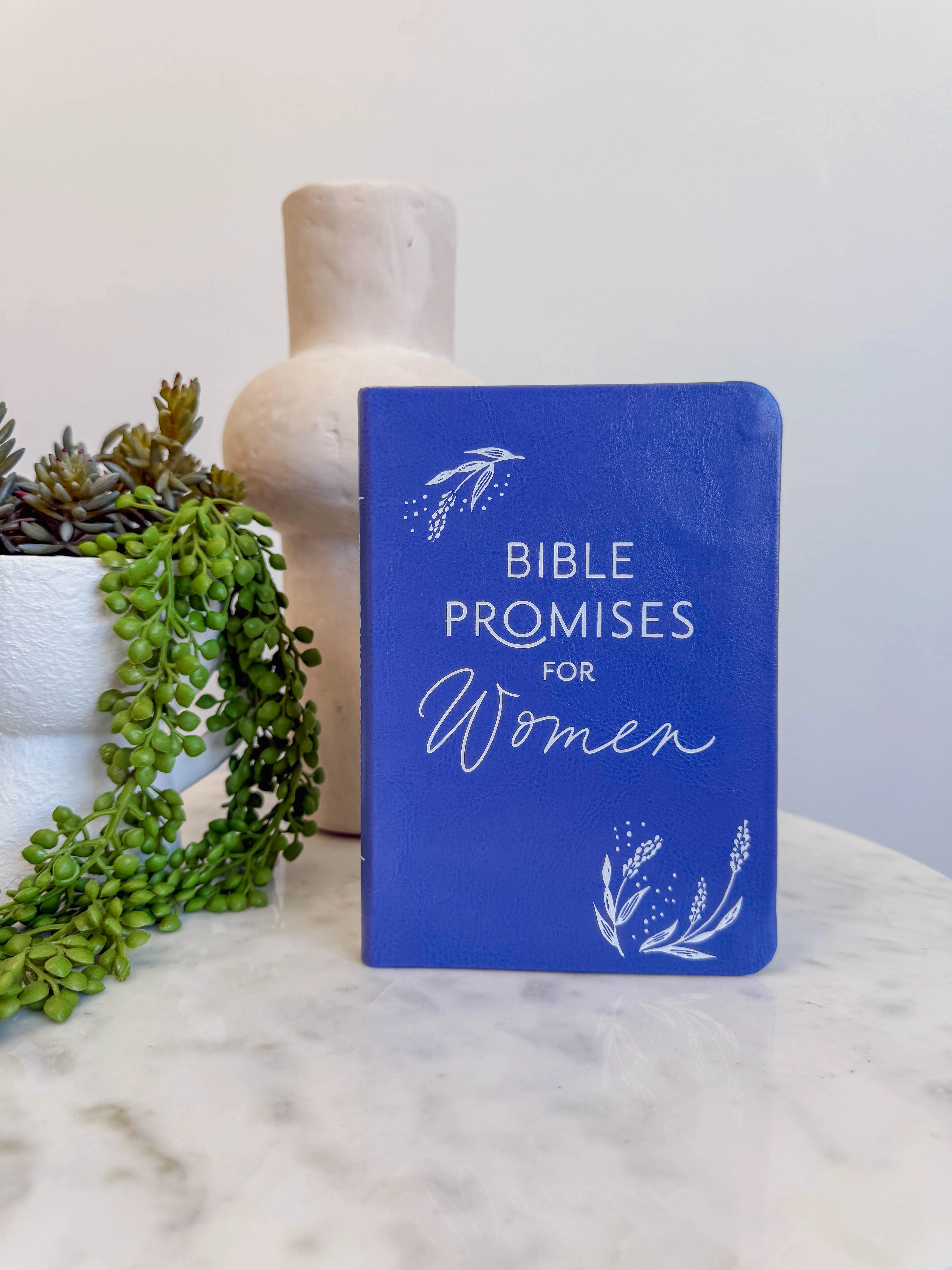 Bible Promises for Women - Devotional Book