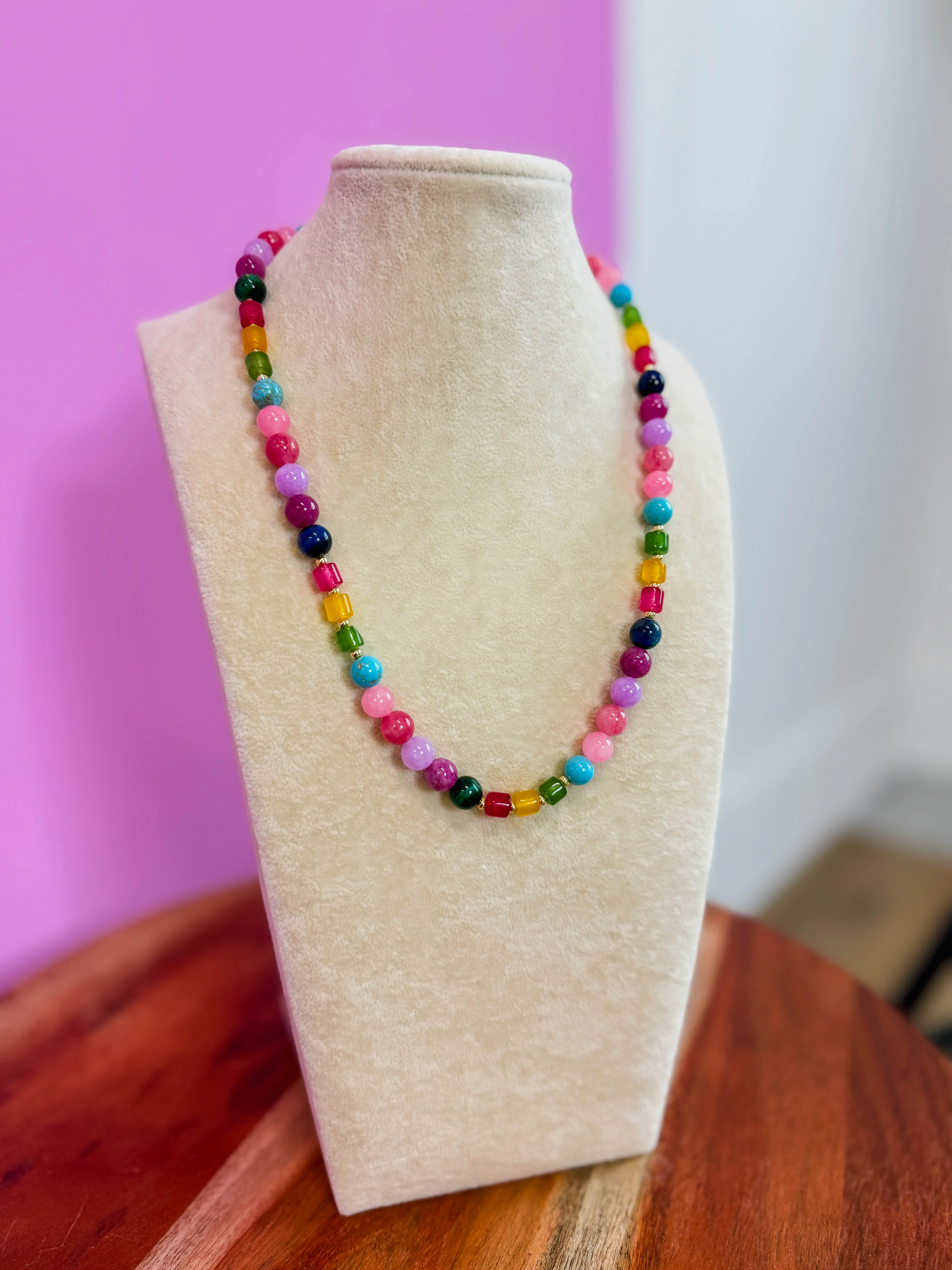 Bubblegum Breeze Necklace - Image 4