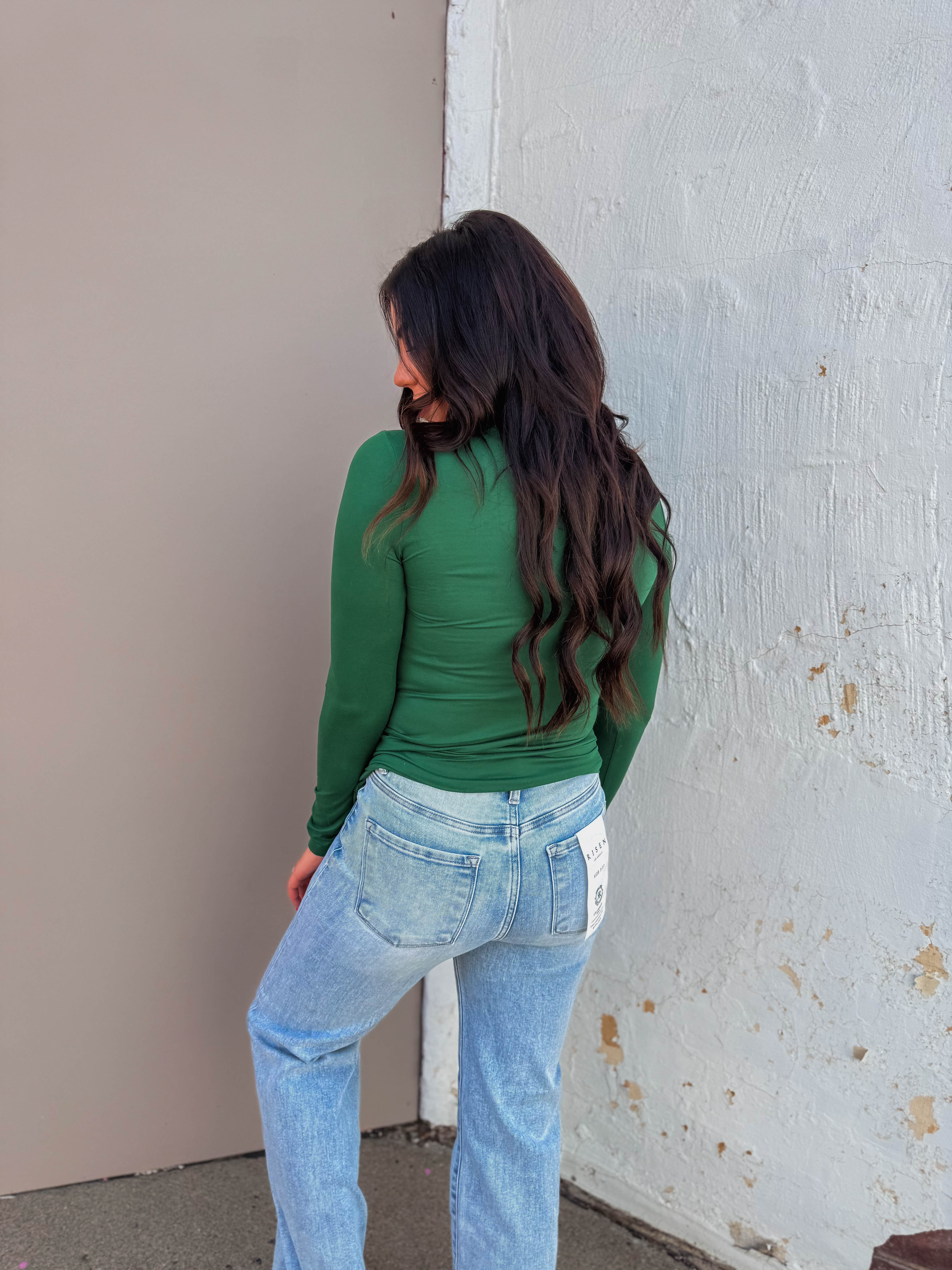 Everyday Essential Long Sleeve-Dark Green - Image 5