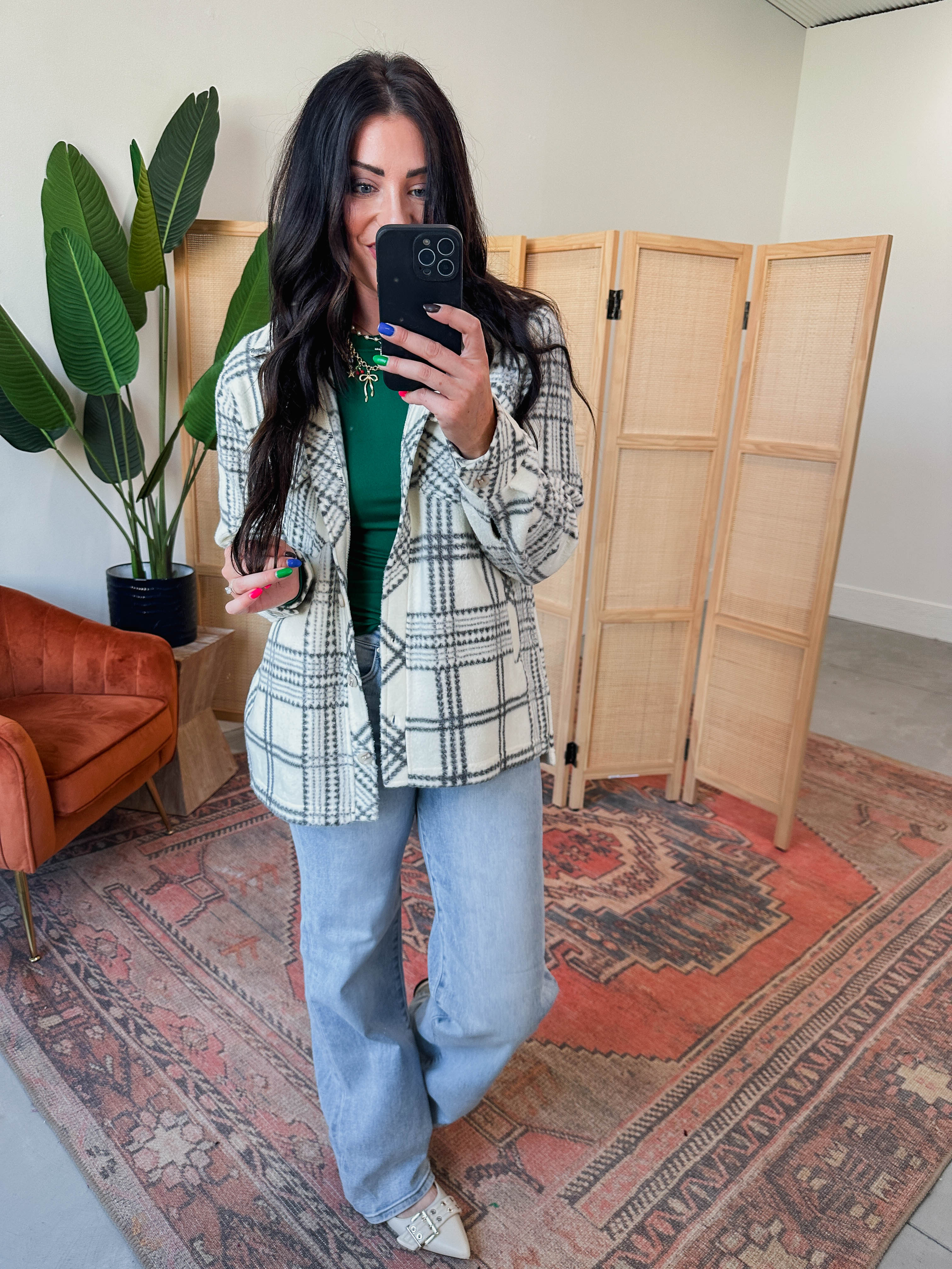 Everyday Essential Long Sleeve-Dark Green - Image 9