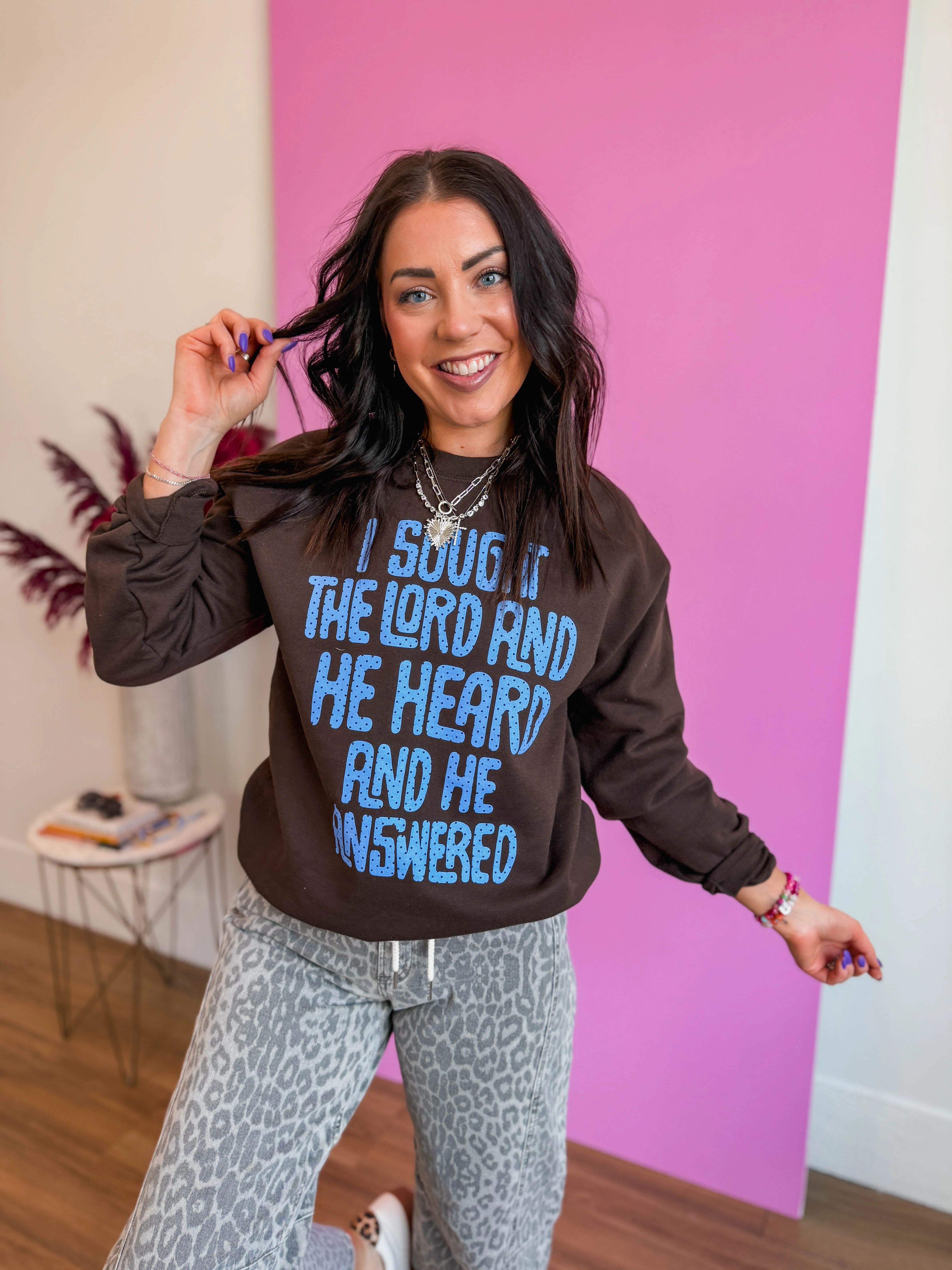 I Sought The Lord Crew - Image 9