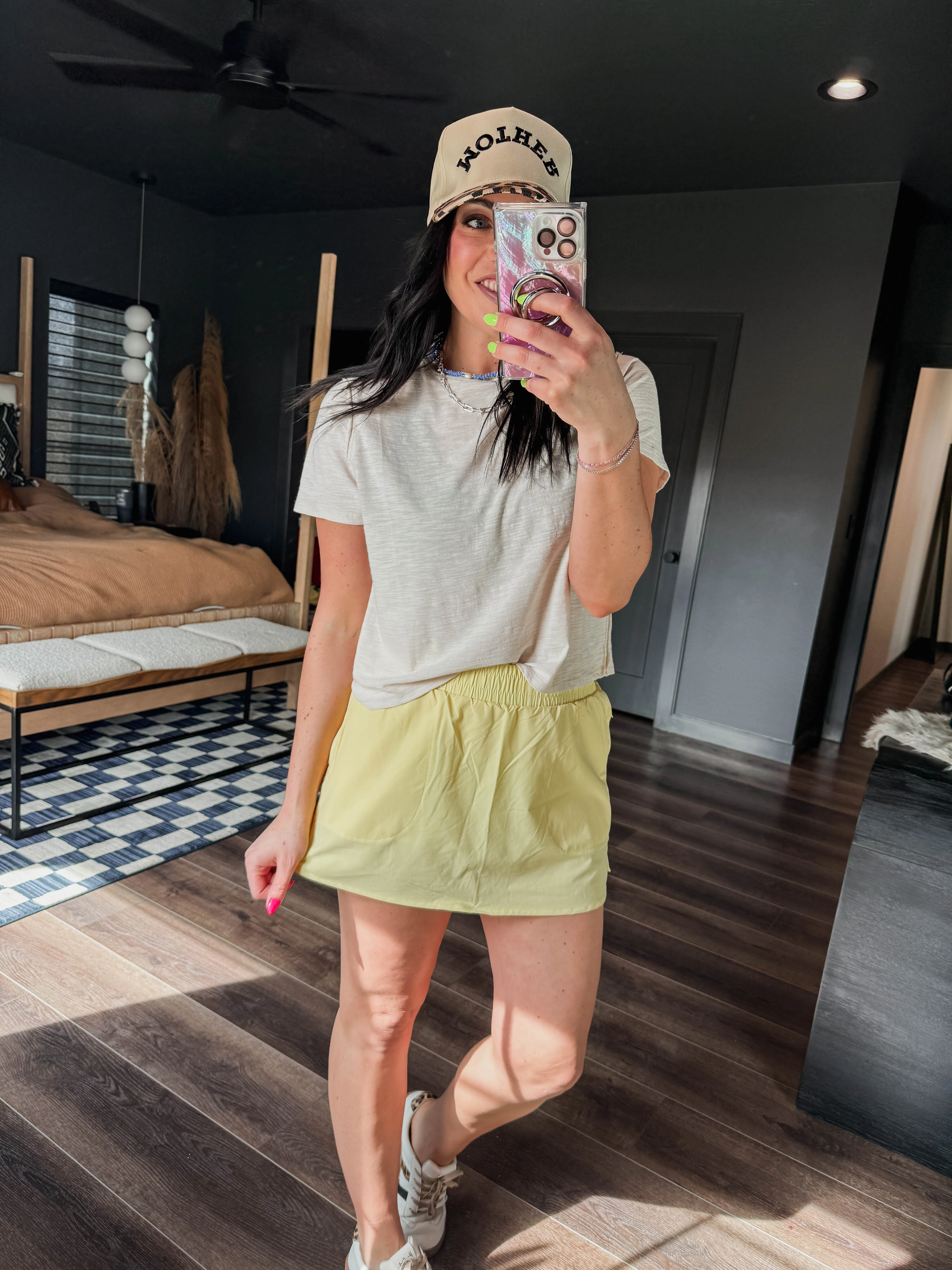 Lindsey Basic Tee-Sand Beige - Image 10