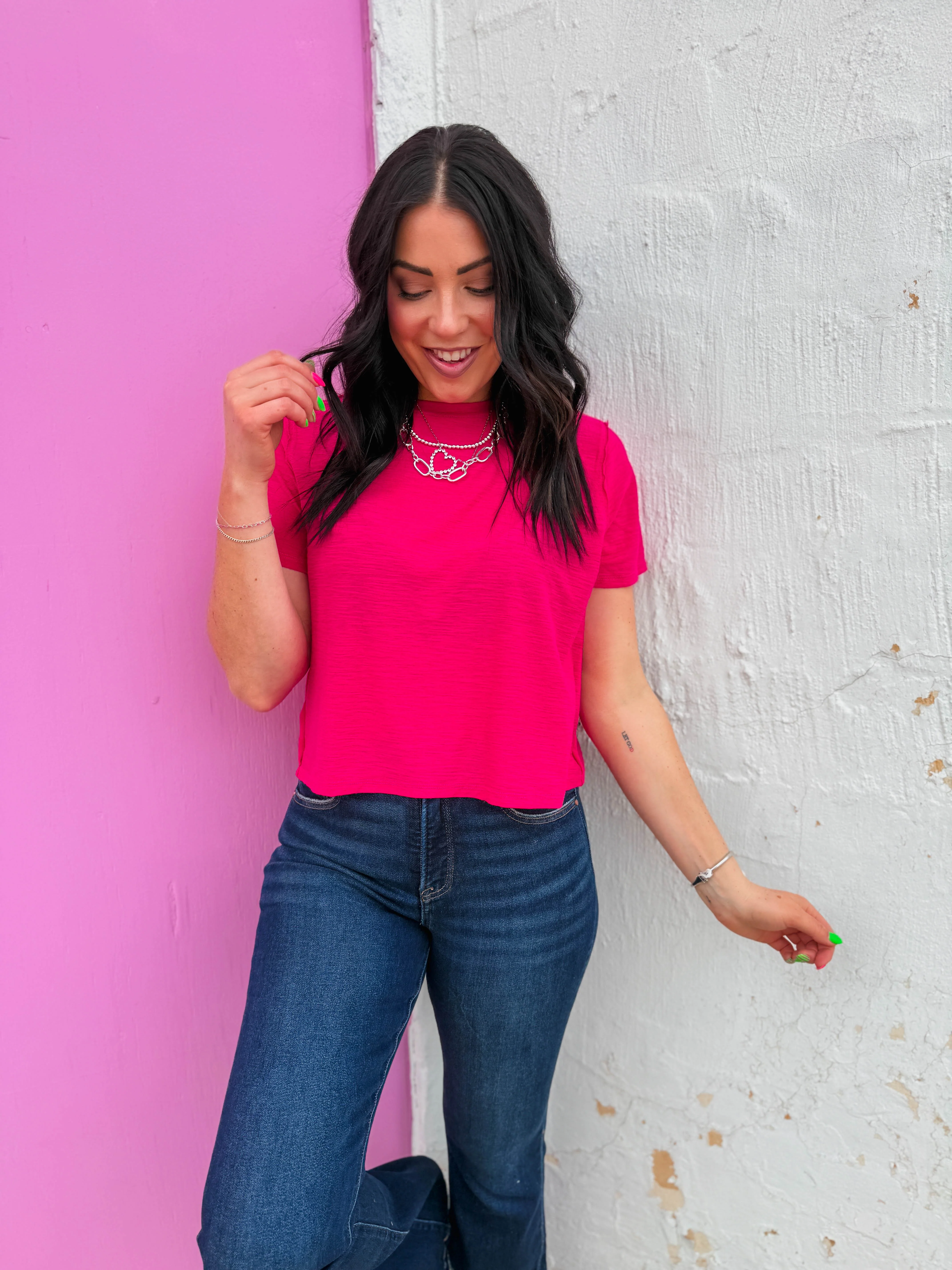 Lindsey Basic Tee-Hot Pink - Image 3