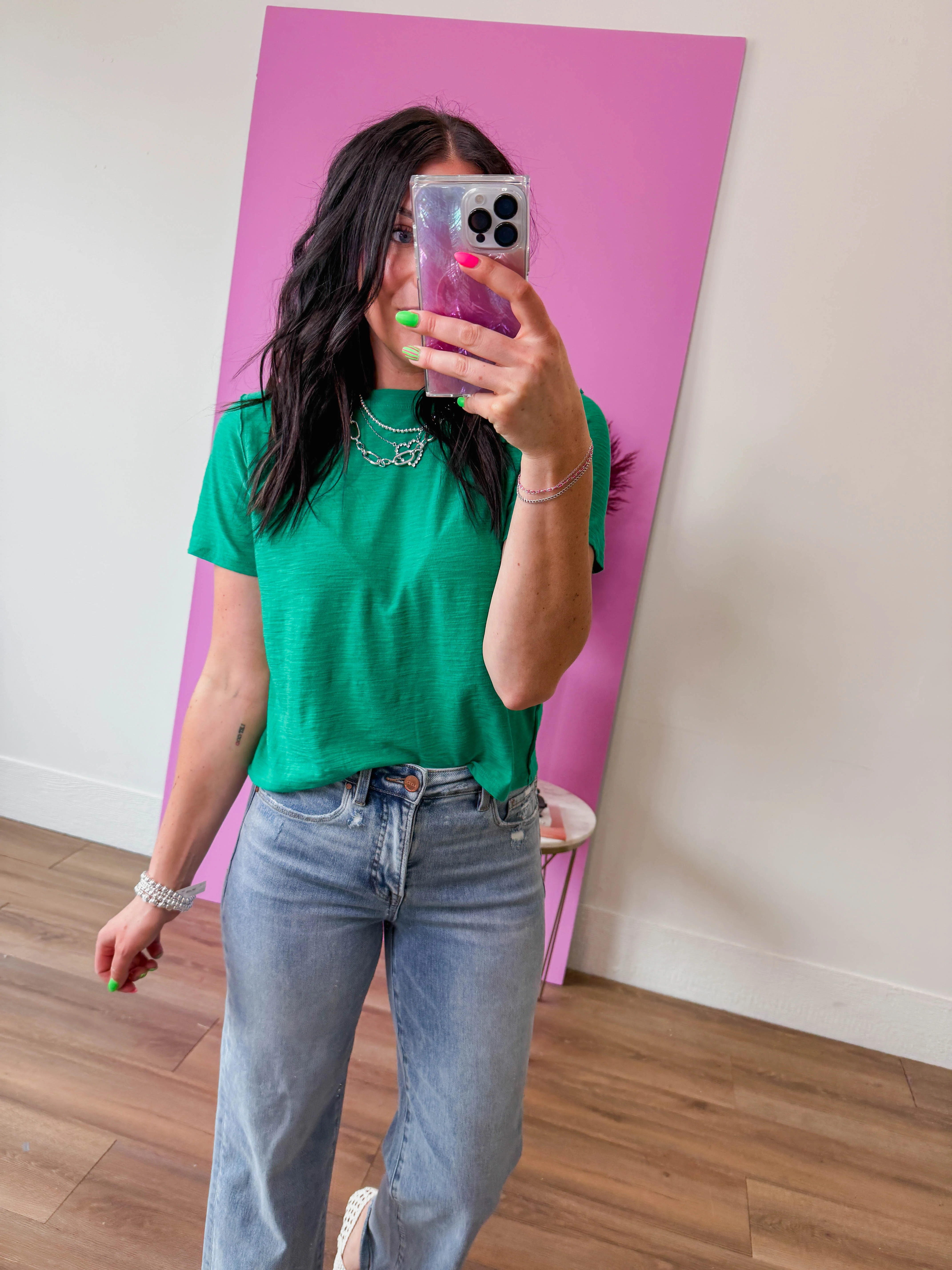 Lindsey Basic Tee-Kelly Green - Image 3