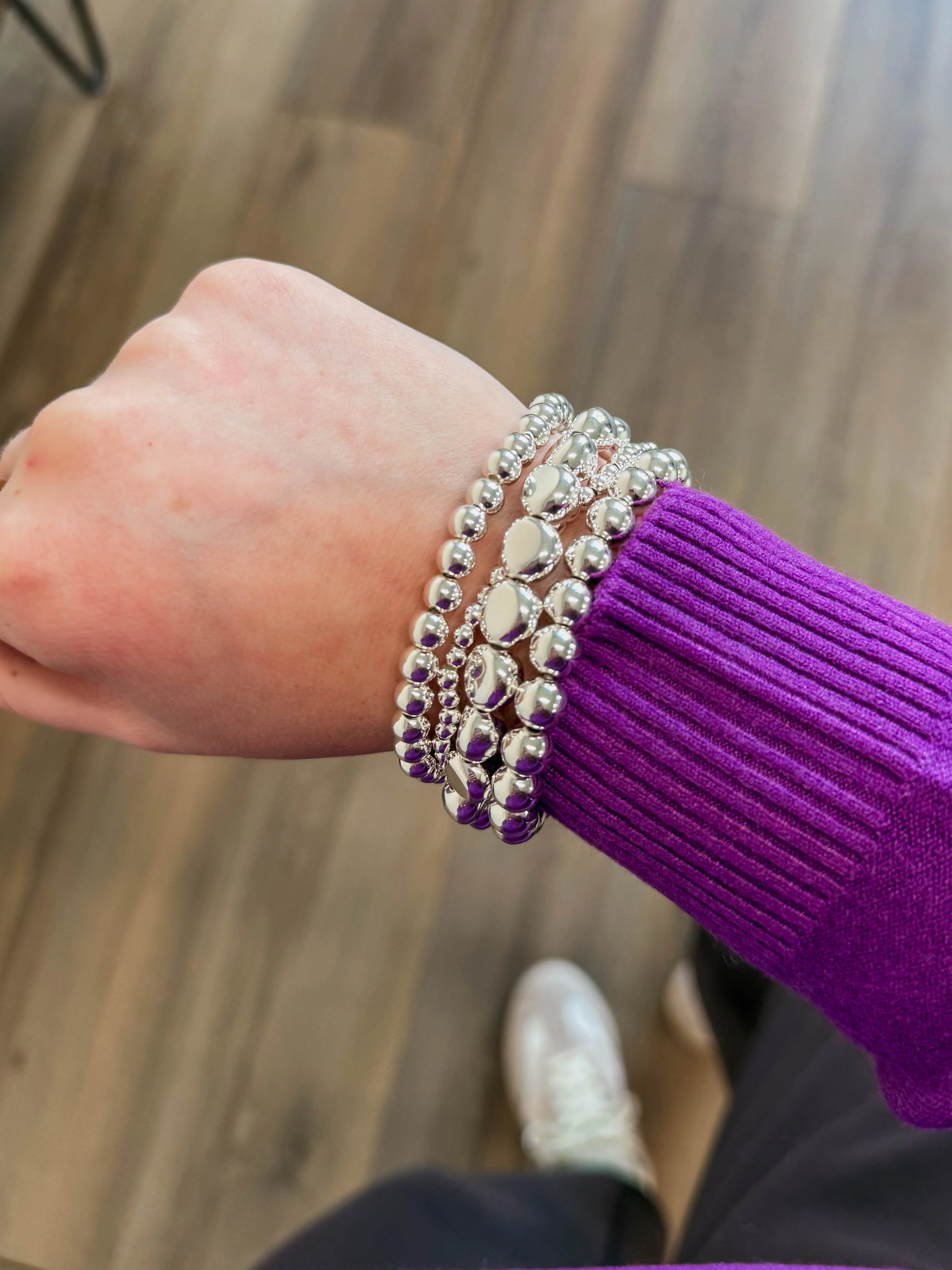 Silver Graduated Beaded Set Of 4 Bracelets - Image 3