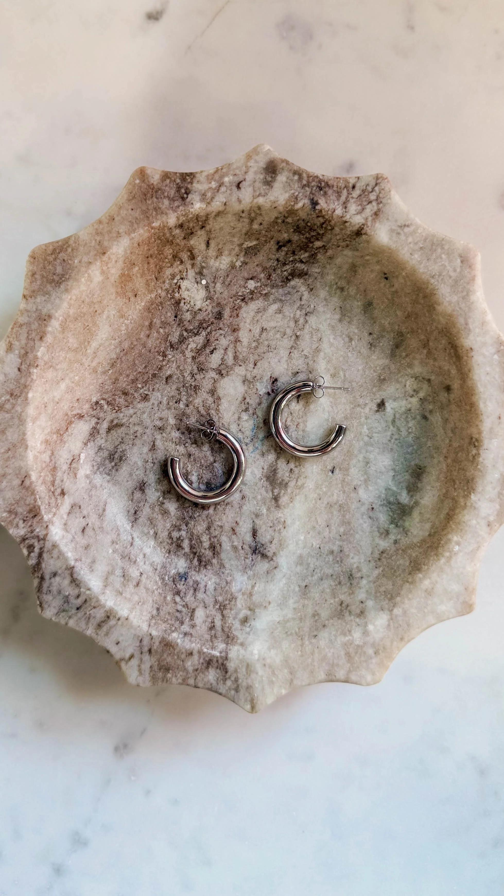 Stainless Steel 1" Silver Hoop Earring - Image 5